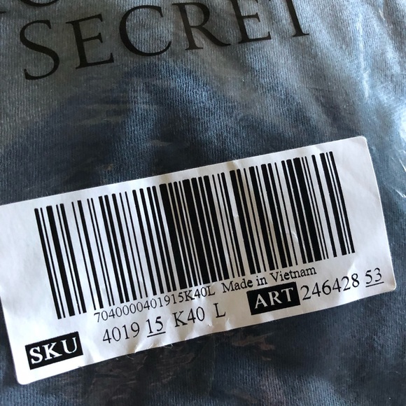 NWT VS PINK Long Sleeve Cropped Tee LARGE - Picture 6 of 11